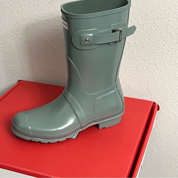 NWB Hunter Original short Gloss Rain Boots Sweet Gale Green US9M EUR40/41 - Picture 3 of 5